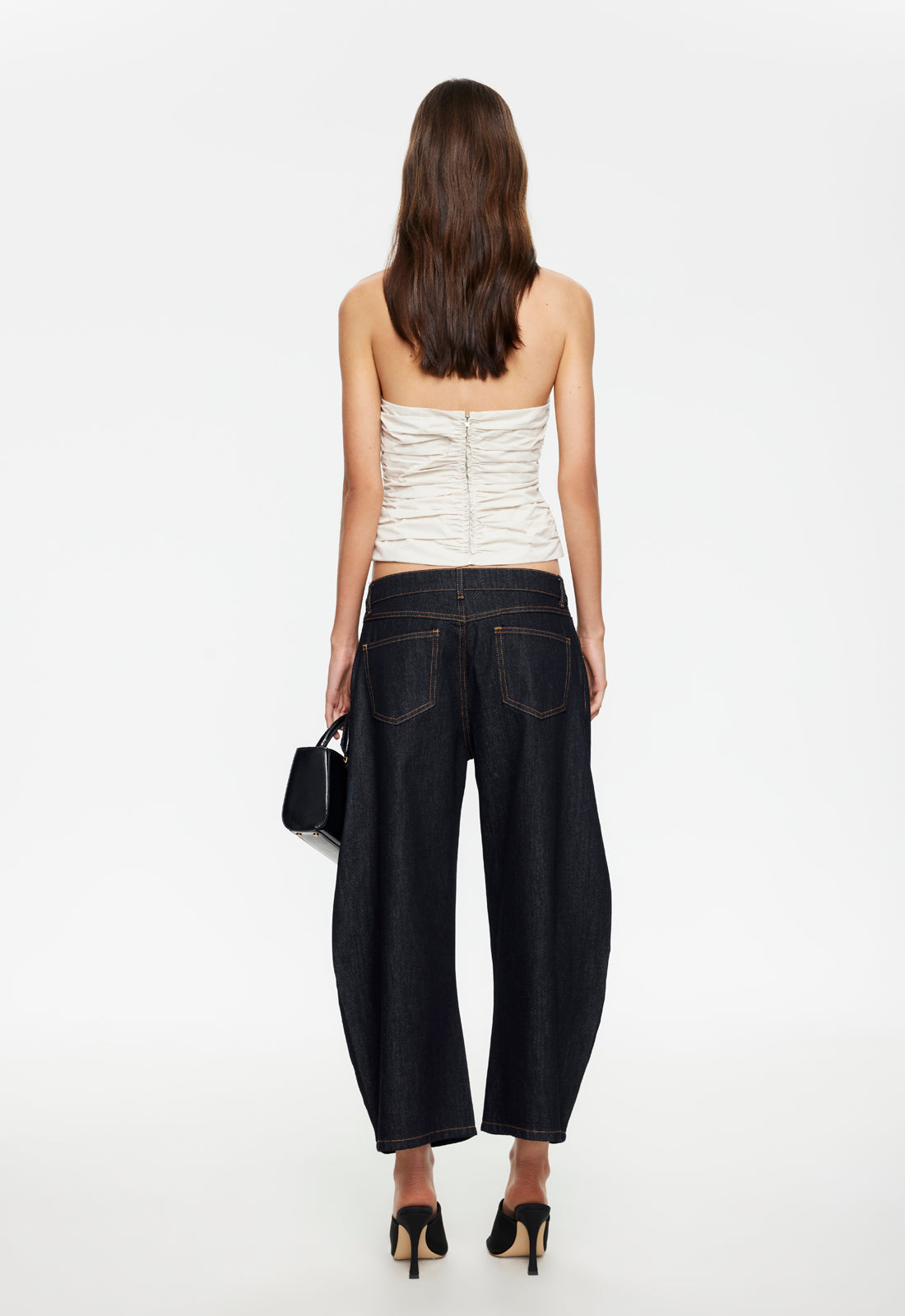 2026_01_27_LIONESS_ECOMM_MAR_LIV_MARCH_ECOMM_760