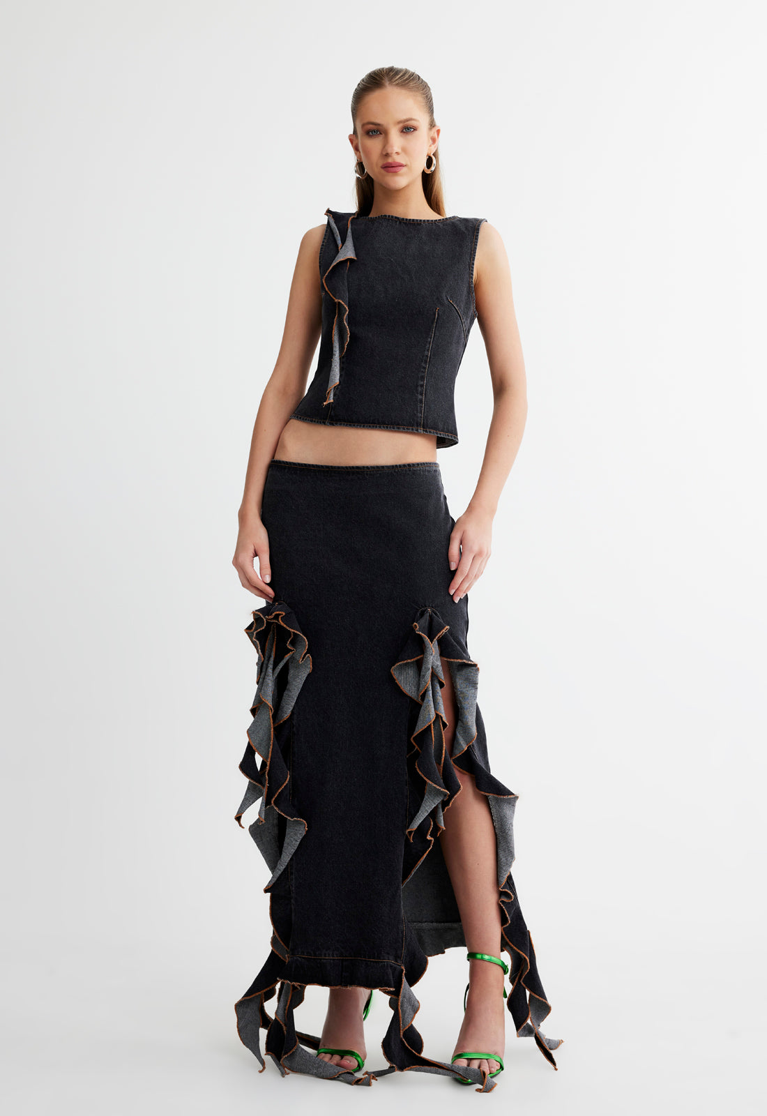 RENDEZVOUS SKIRT - CHARCOAL