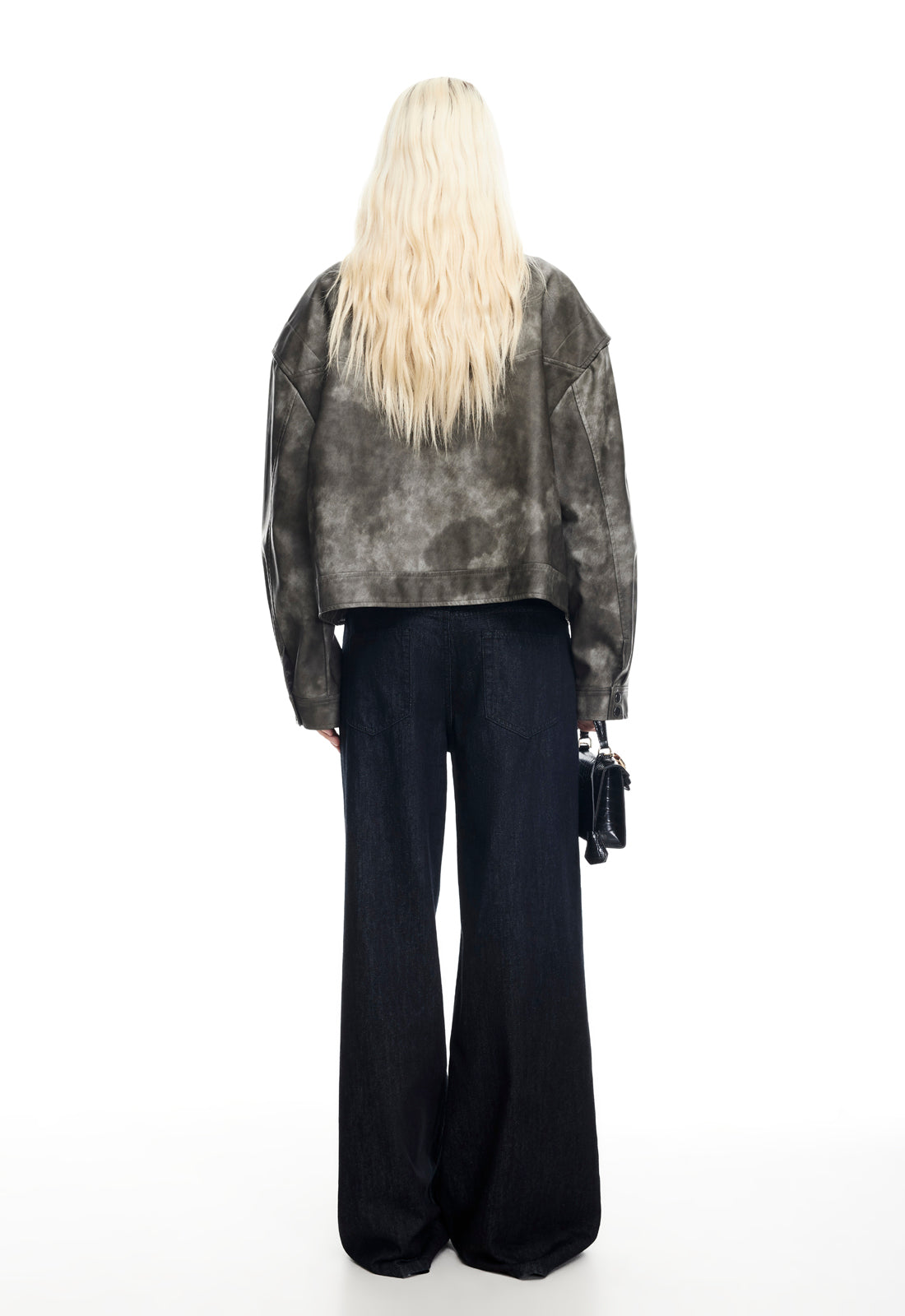 17_06_25_LIONESS_eCOMM_MOTION_Styling-Videos_Serena22021jpg