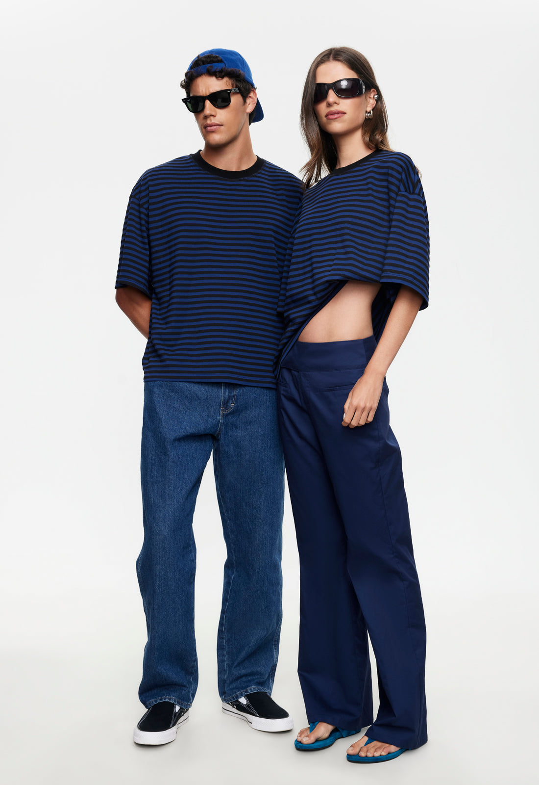 BLOOM SHORT SLEEVE - BLACK NAVY STRIPE