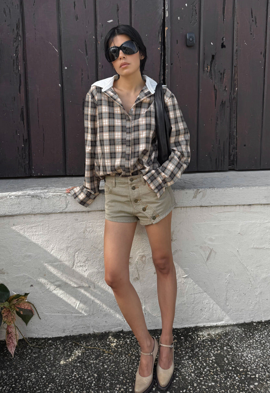 SUNDRENCHED SHORTS - STONE