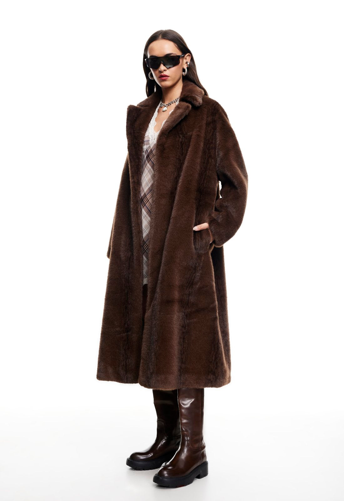 MOSS FAUX FUR COAT - CHOCOLATE