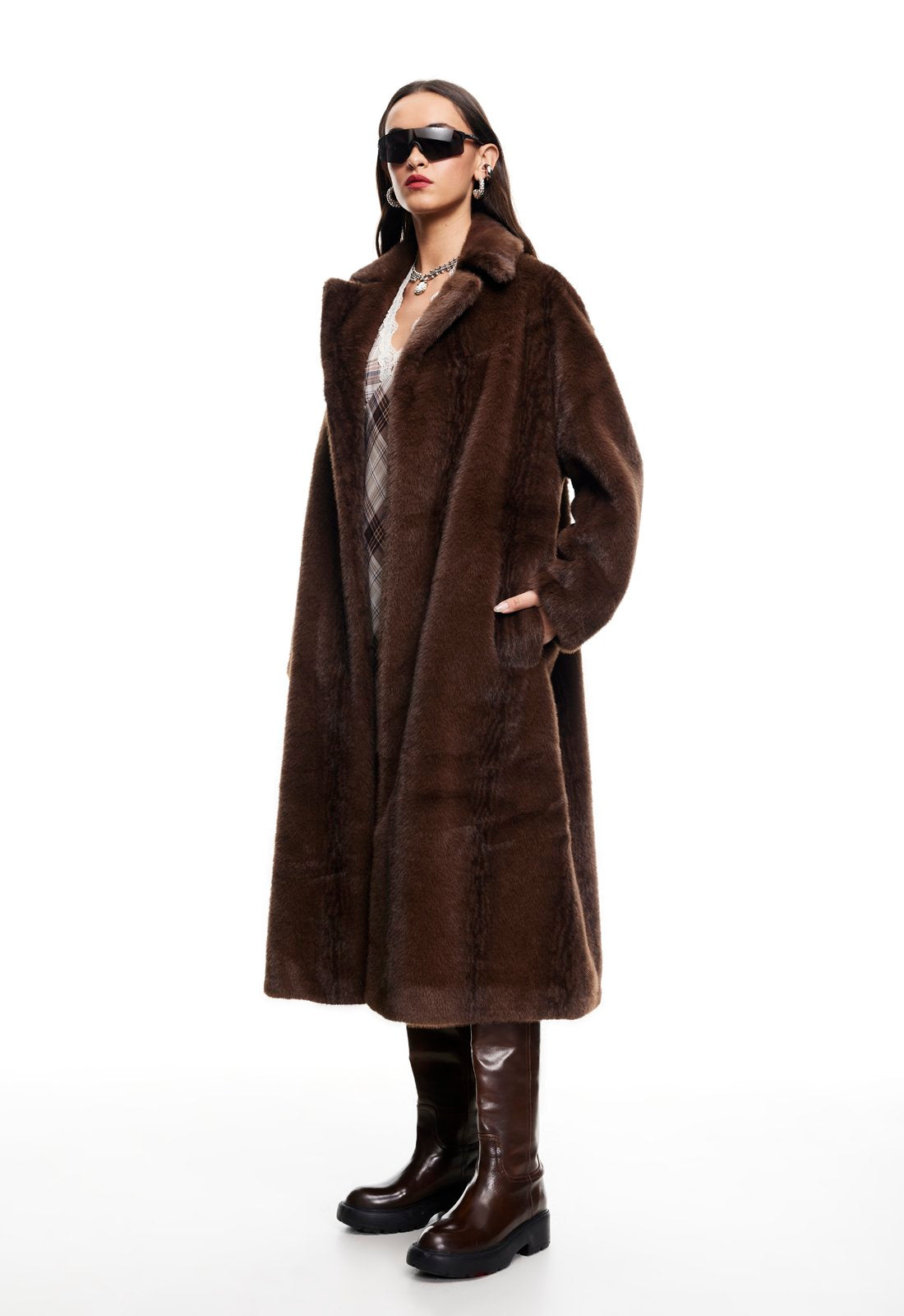 MOSS FAUX FUR COAT - CHOCOLATE