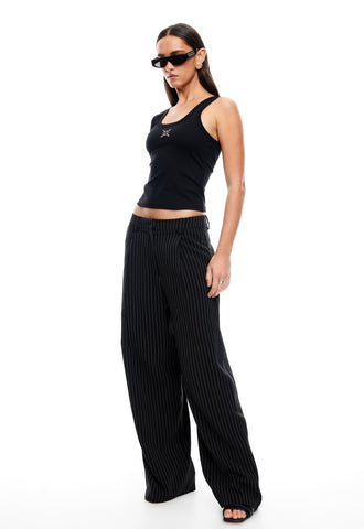 LIONESS LOGO TANK + LEO PANT ONYX PINSTRIPE