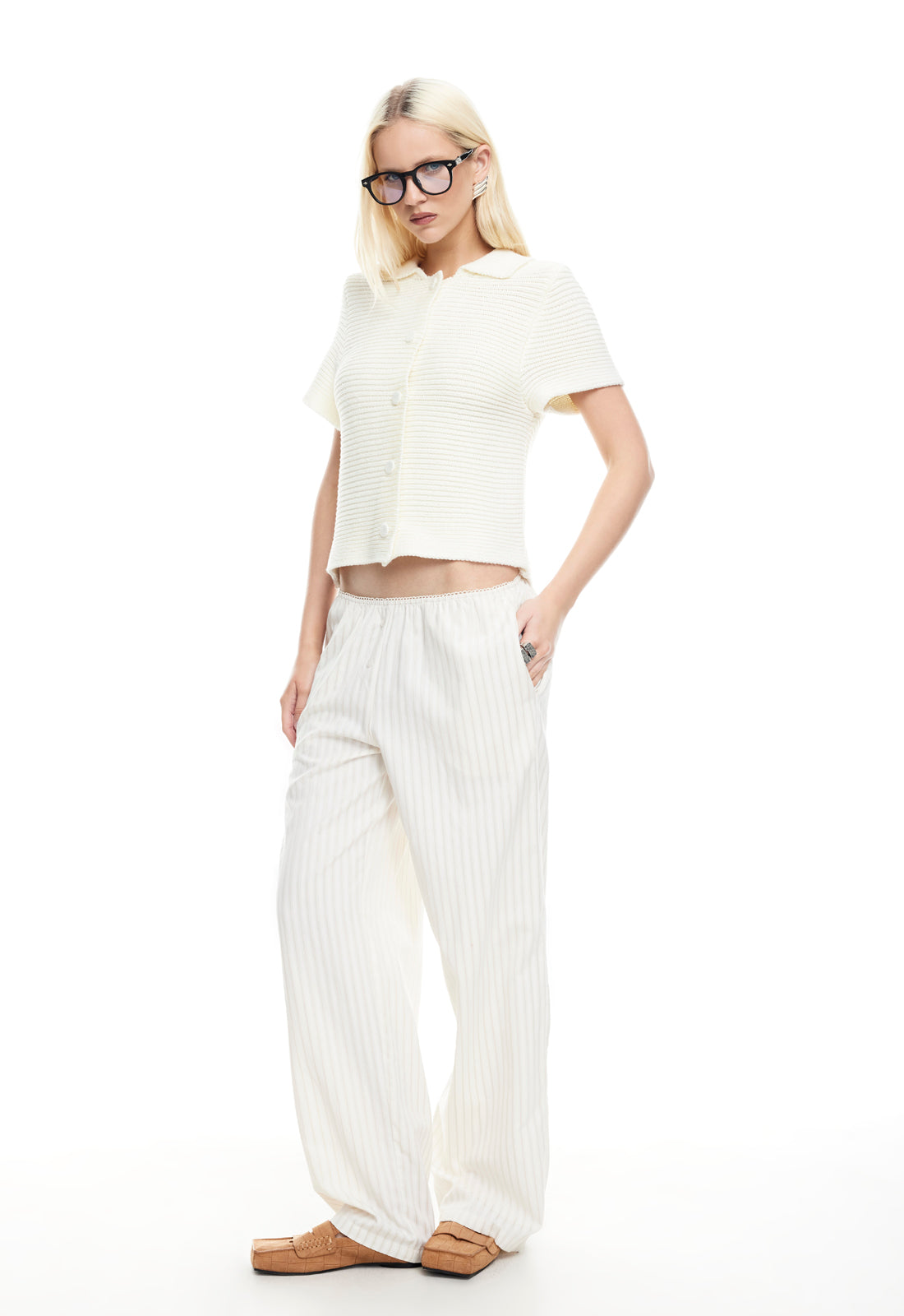 LT1214-2501-CREAM-LB818-2410-IVORY-4_291b7e2169b04ff7a1a3ff05288e9c77jpg