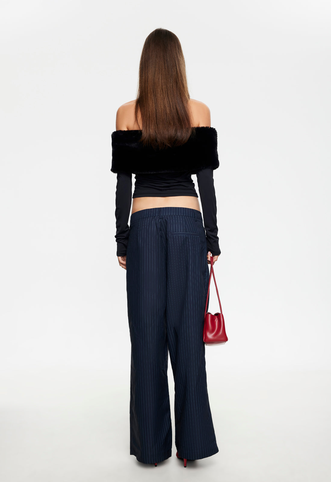 WALDORF OFF SHOULDER - PITCH