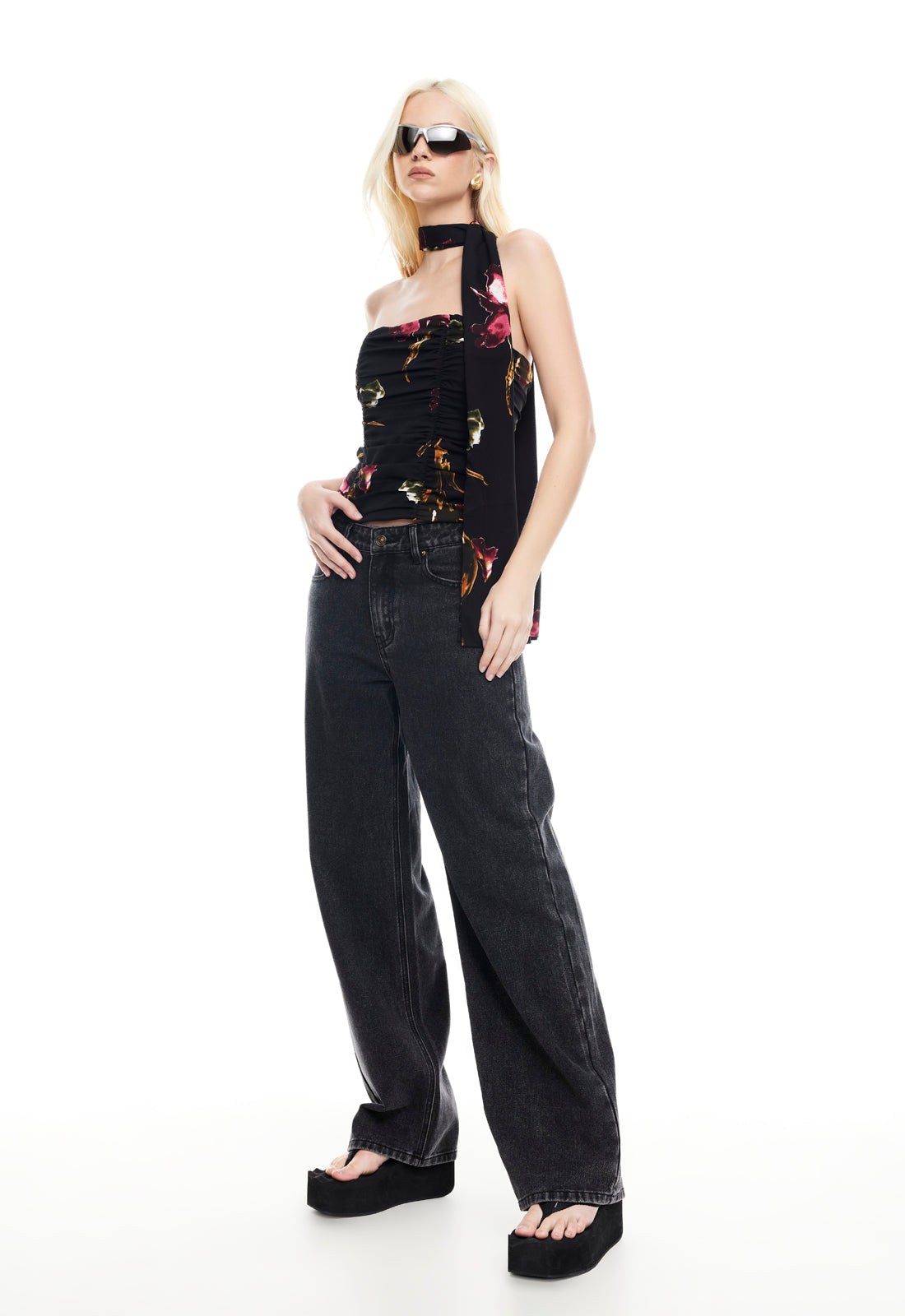 LT919-11-2504-ONYX-FLORAL-LB932-1-2504-WASHED-ONYX-4_2b3edf98988b4676895c92276b98b5bdjpg