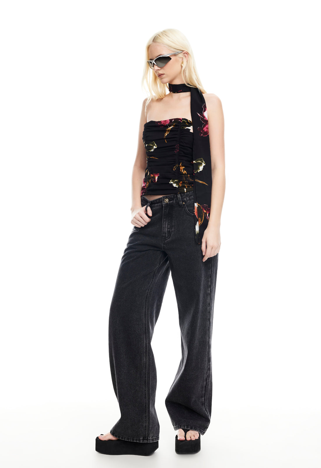LT919-11-2504-ONYX-FLORAL-LB932-1-2504-WASHED-ONYX-6jpg