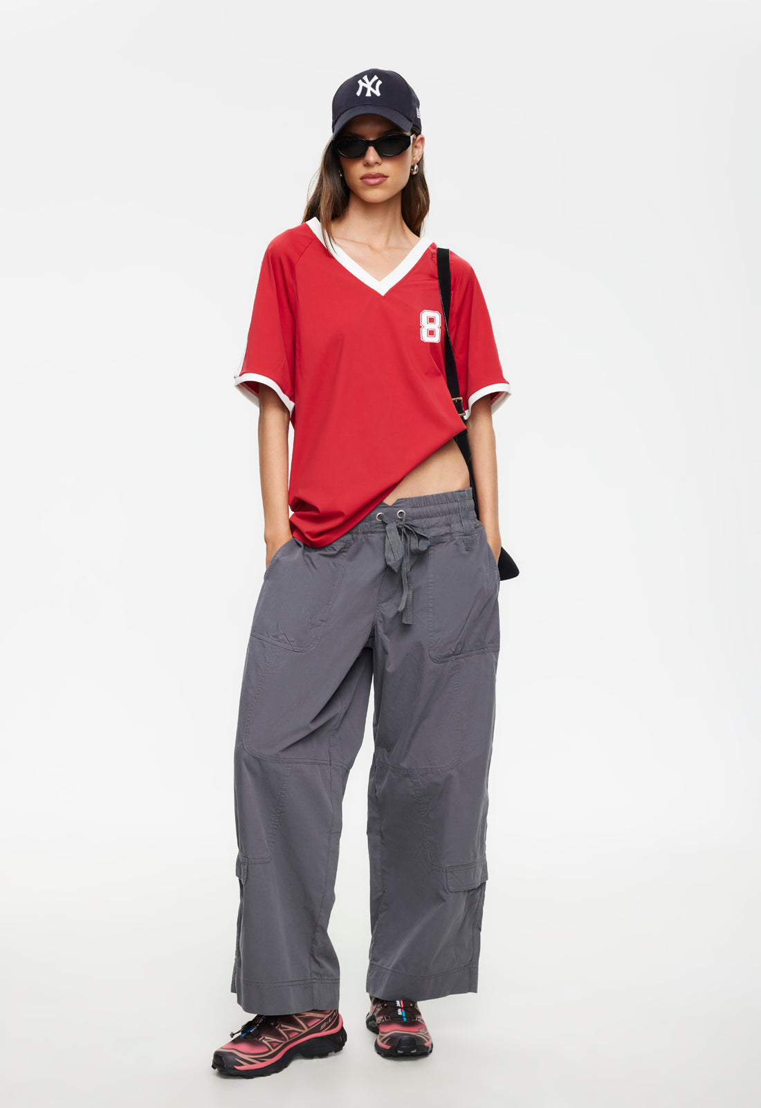 LT966-16-2604-CRIMSON-LB1122-2603-CHARCOAL-1